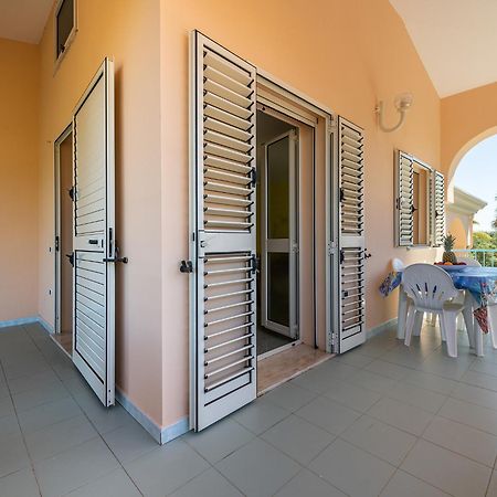 Mare Azzurro Aparthotel Cardedu Exterior photo